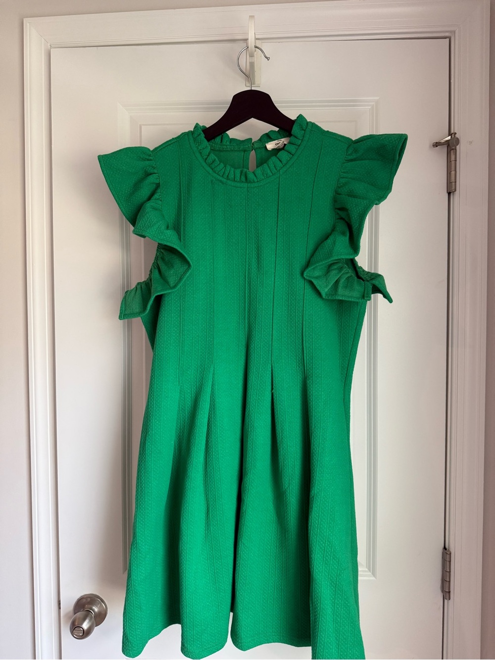 entro Green Ruffle Sleeve Casual Dress